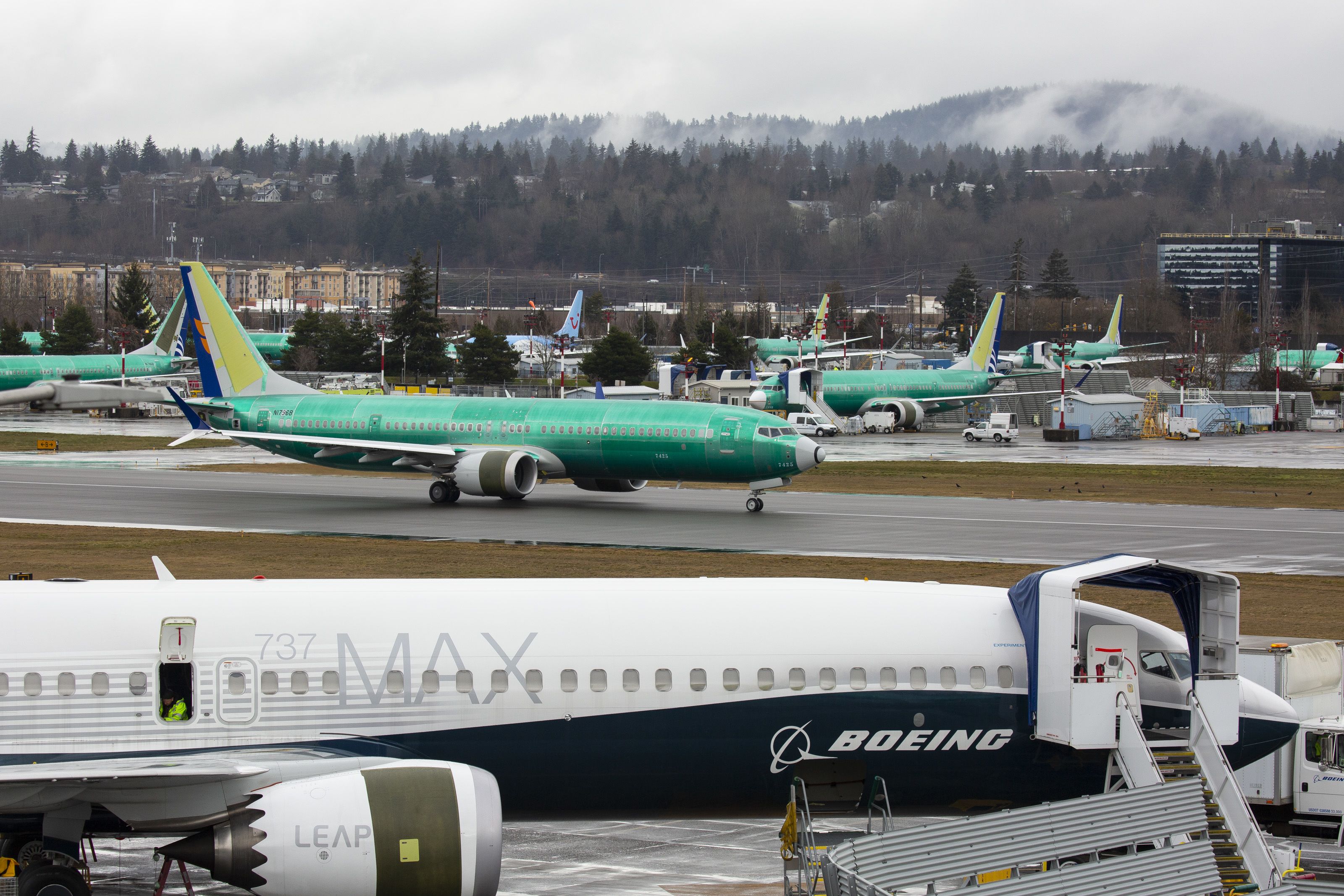 GE says Boeing’s 737 Max is ‘a new risk’ to this year’s earnings