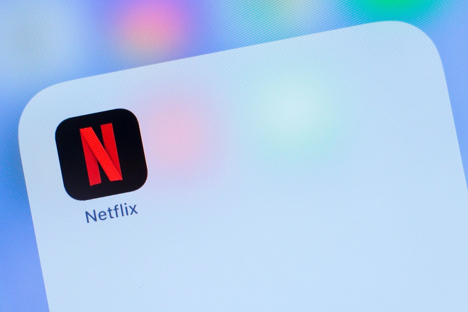 An ultimate guide to Netflix: Price, plans and tips on how ...