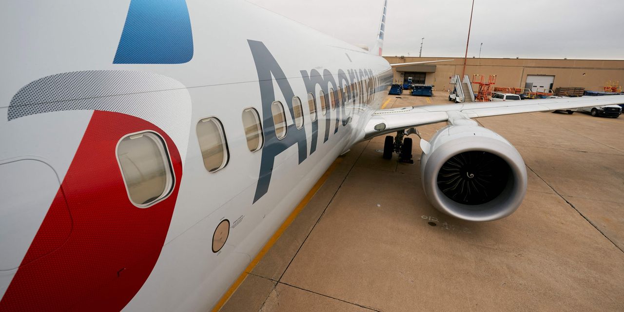 Market Extra American Airlines raises 10 billion by betting on